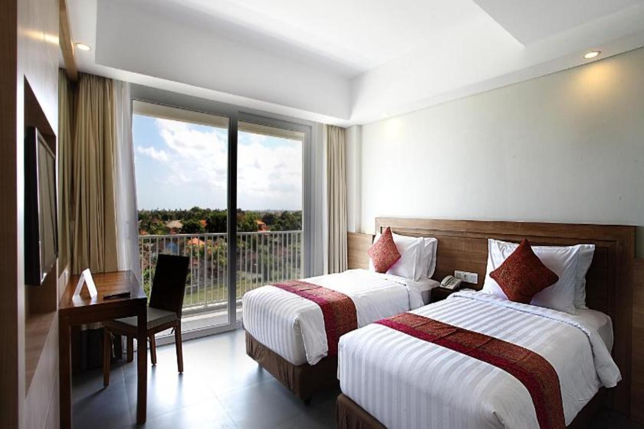 Paragon Hotel Seminyak Exterior photo