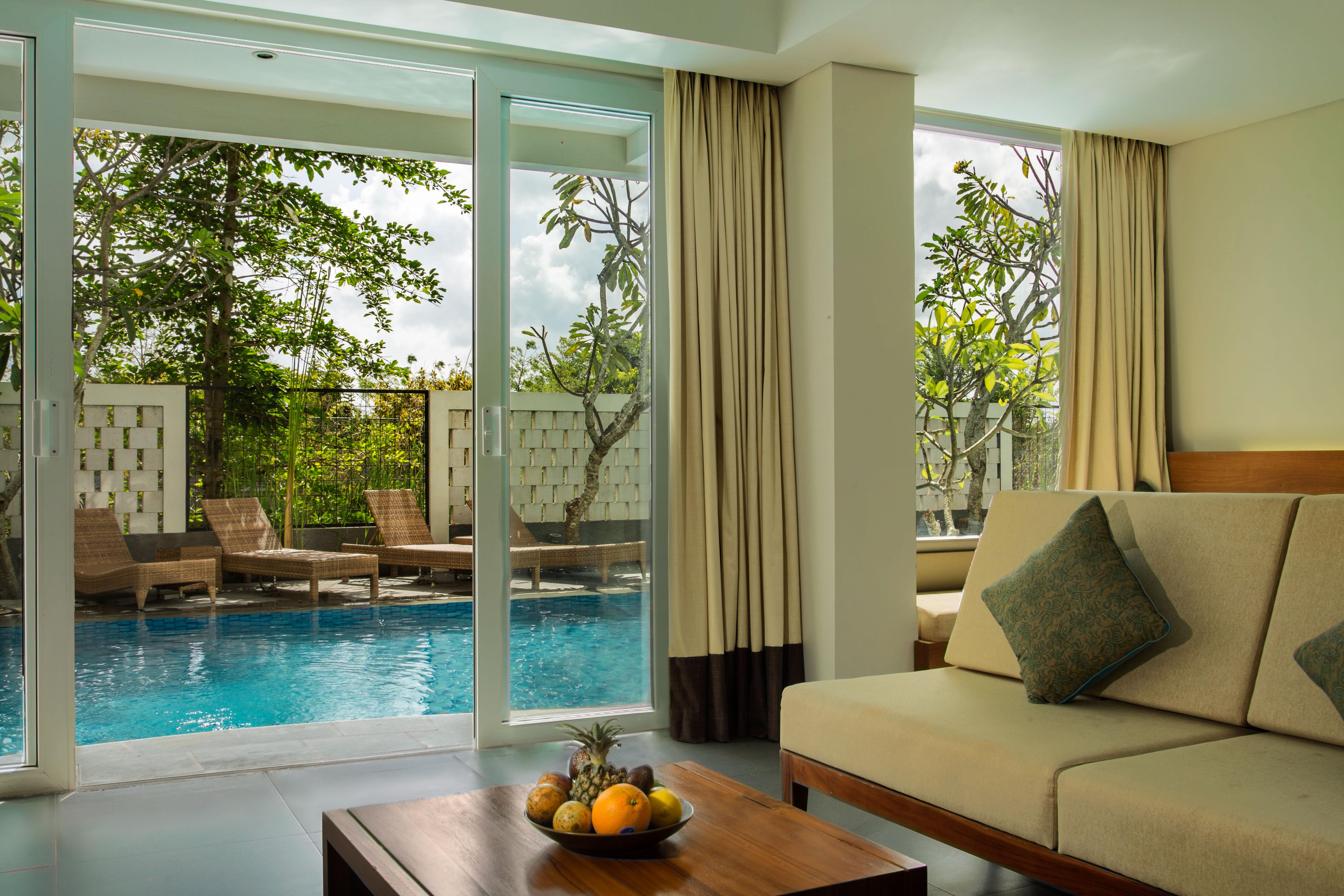 Paragon Hotel Seminyak Exterior photo