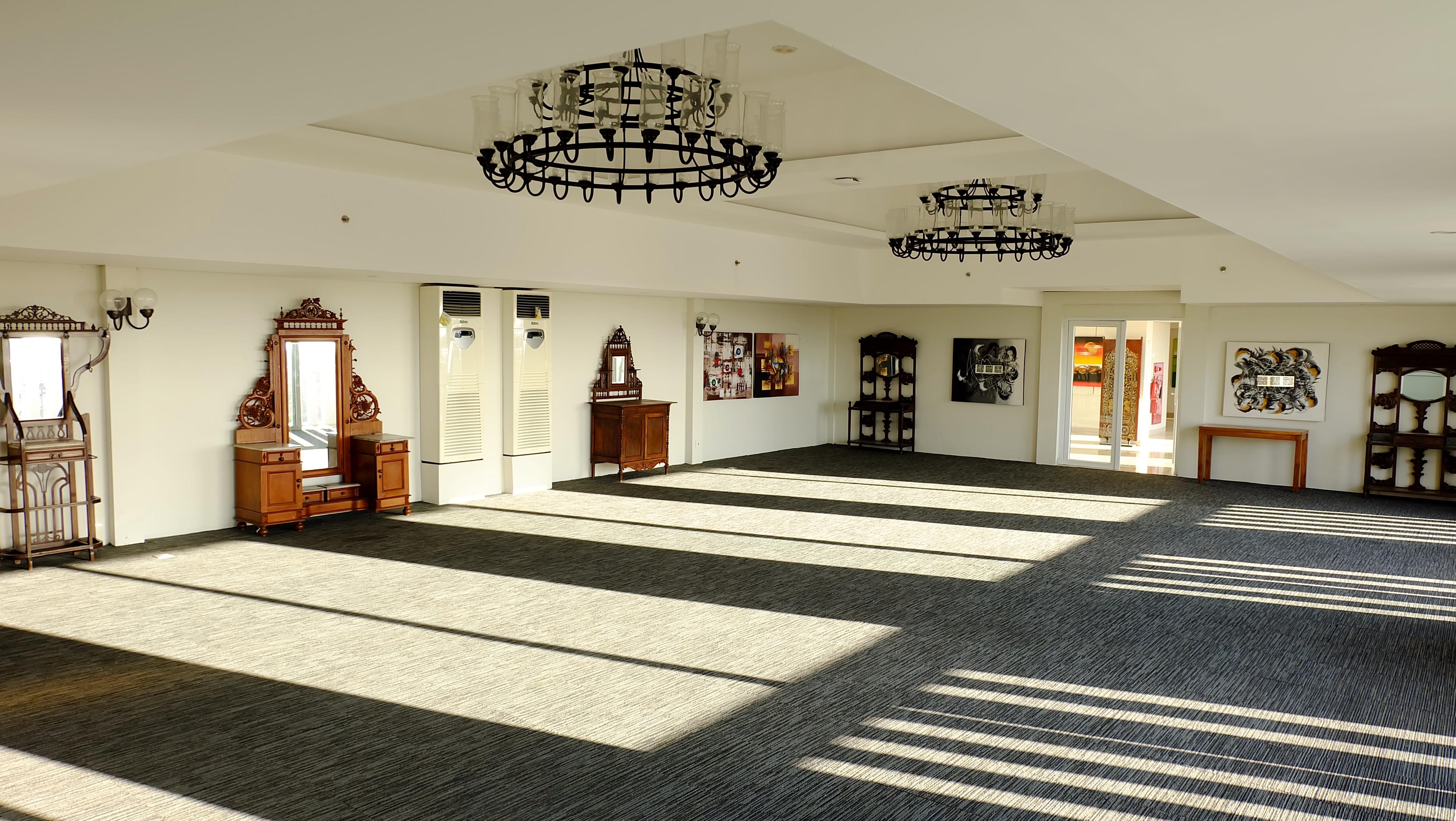 Paragon Hotel Seminyak Exterior photo
