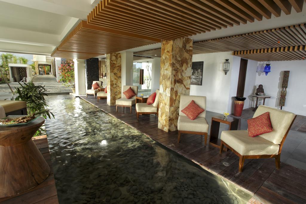 Paragon Hotel Seminyak Exterior photo